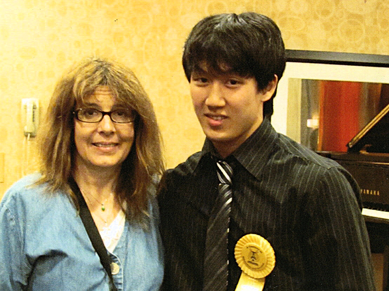 Karen with contest winner
