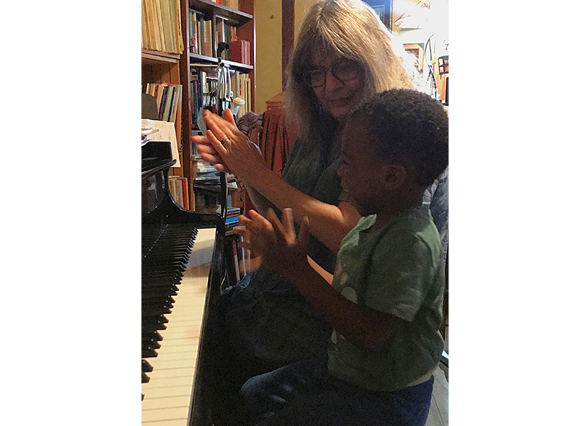 Teacher-student 800x600